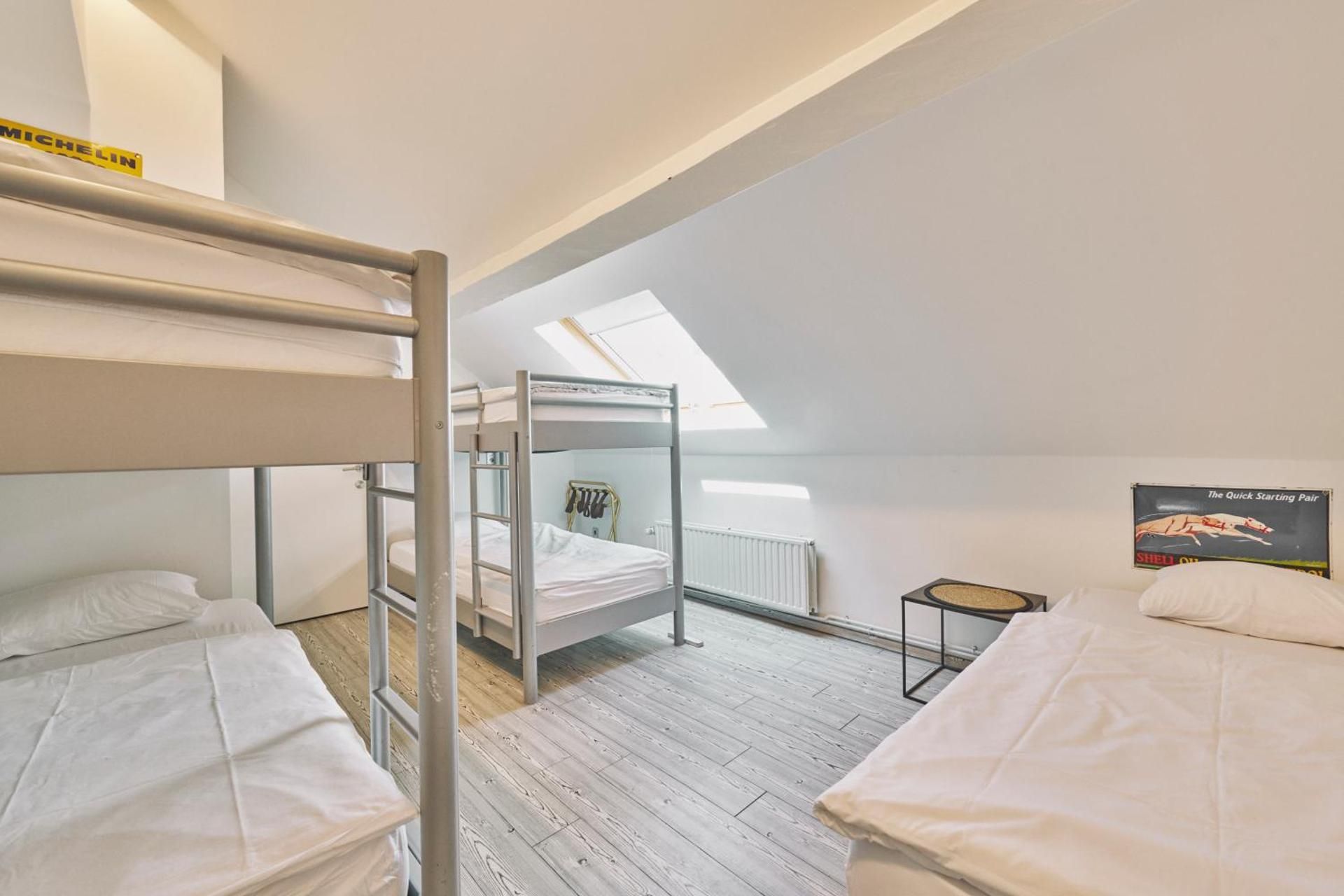 1 Person in 6-Bed Dormitory - Female Only