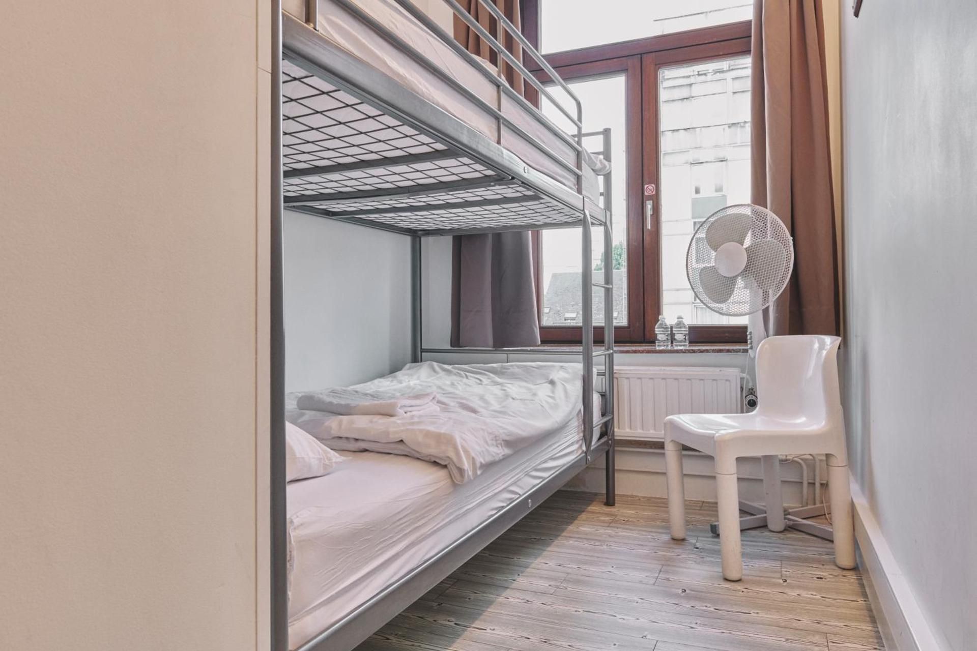 Twin Room with Private Bathroom