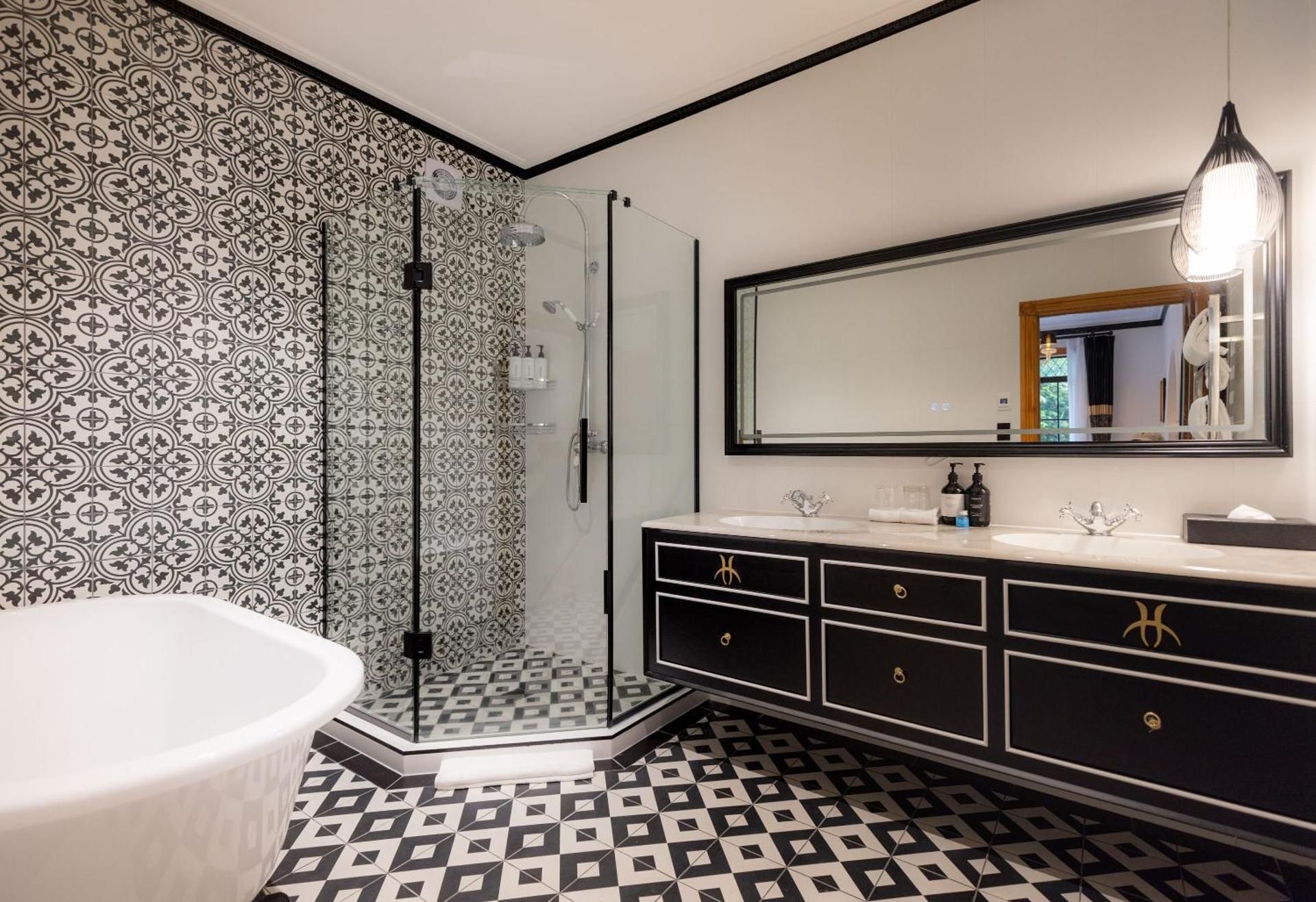 Hana Lodge Lodge Suite 10