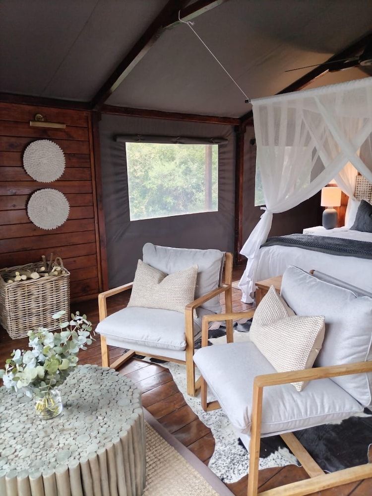 Barefoot Addo Elephant Lodge Luxury Double Room 12