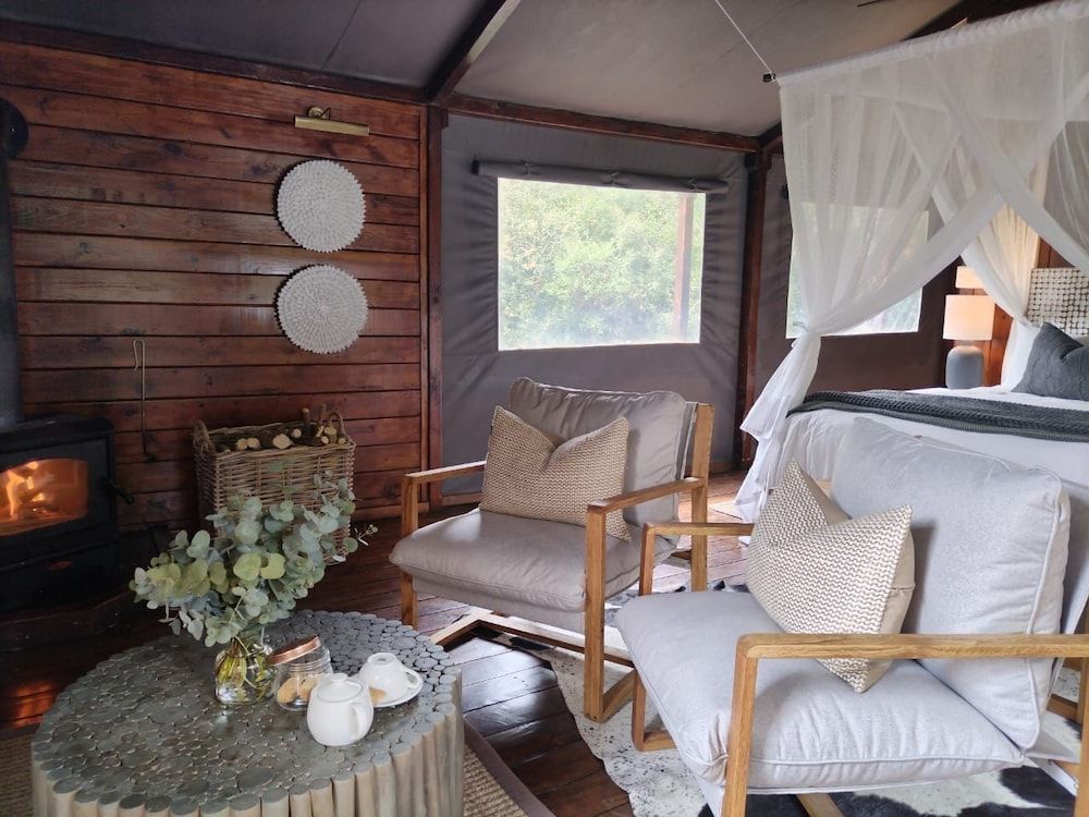 Barefoot Addo Elephant Lodge Luxury Double Room 9