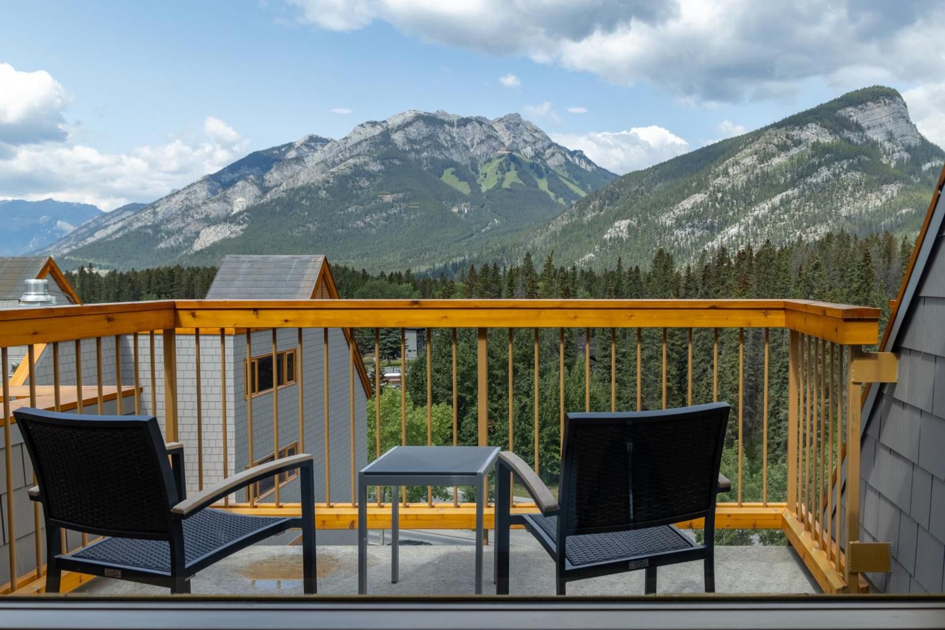 Superior Room with Mountain View