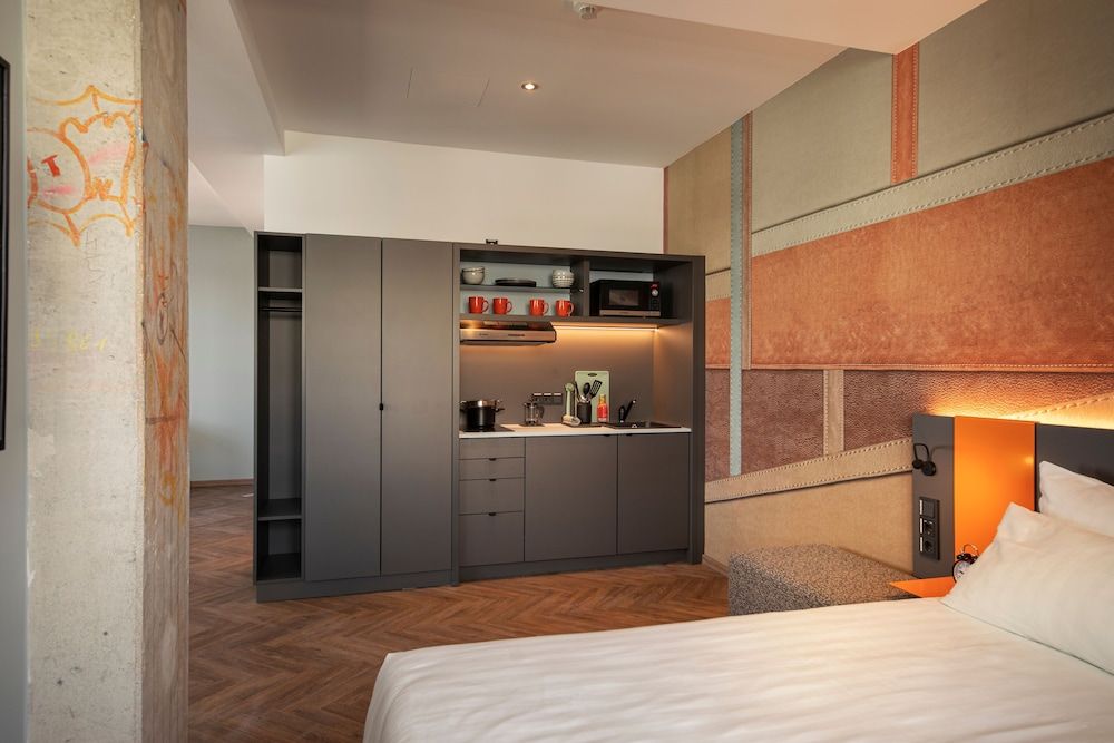 Loginn Hotel Offenbach Deluxe Apartment 25