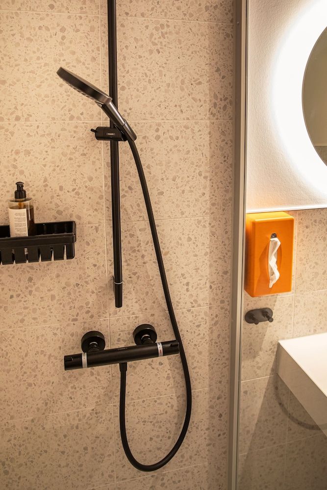 Loginn Hotel Offenbach Deluxe Apartment 13