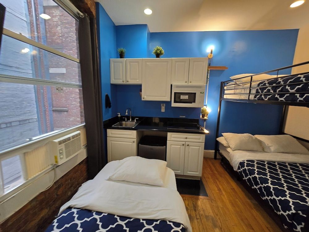 Premier Studio