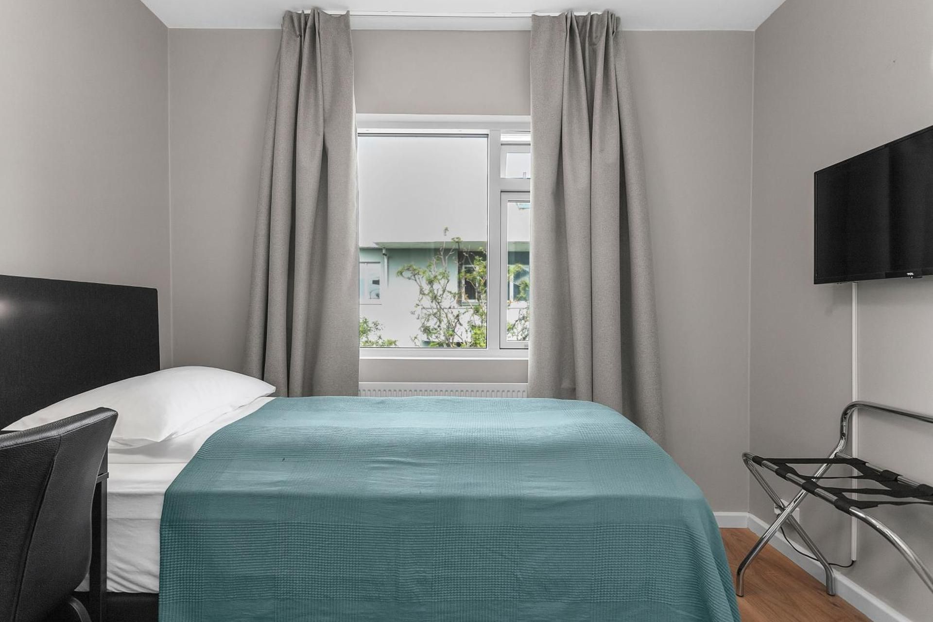 Economy Single Room