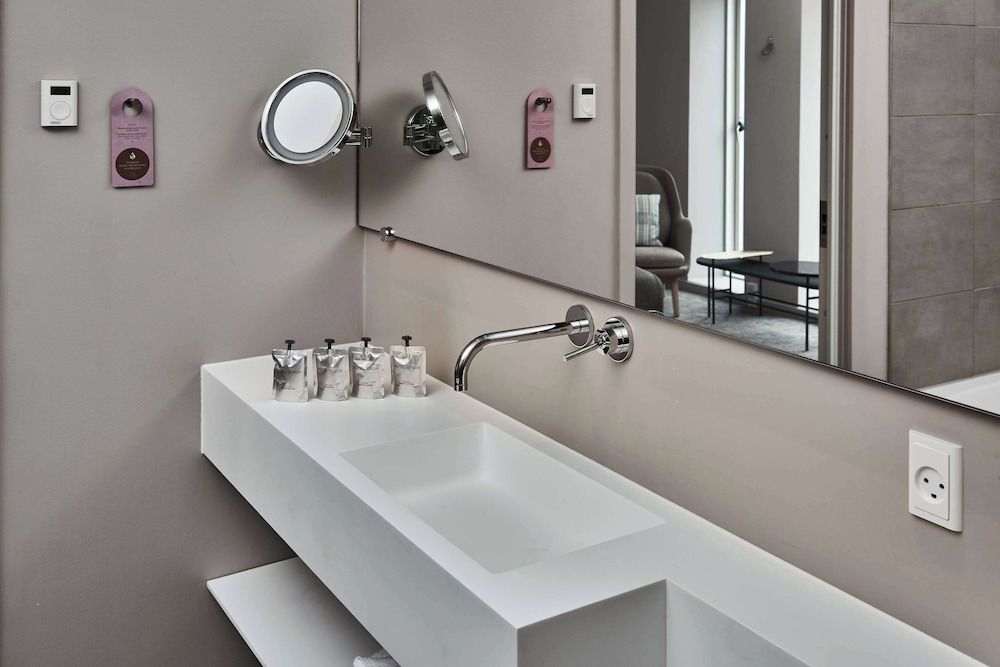 Hotel Odeon Superior Twin Room 5