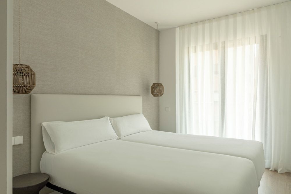 Family Apartment, 3 Bedrooms, Balcony