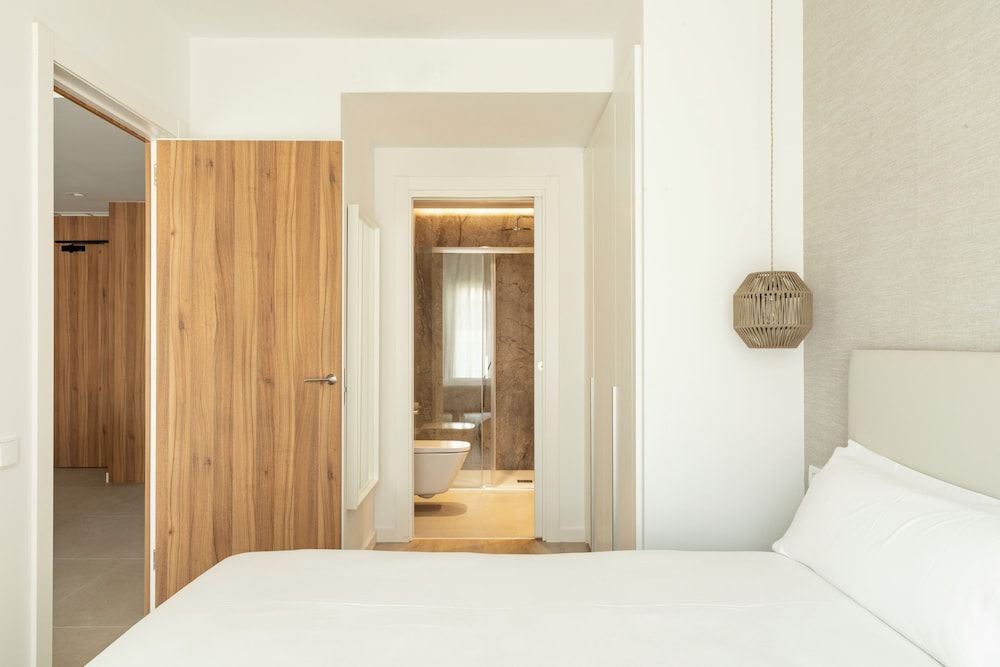 Superior Apartment, 1 Bedroom, Balcony, Courtyard View