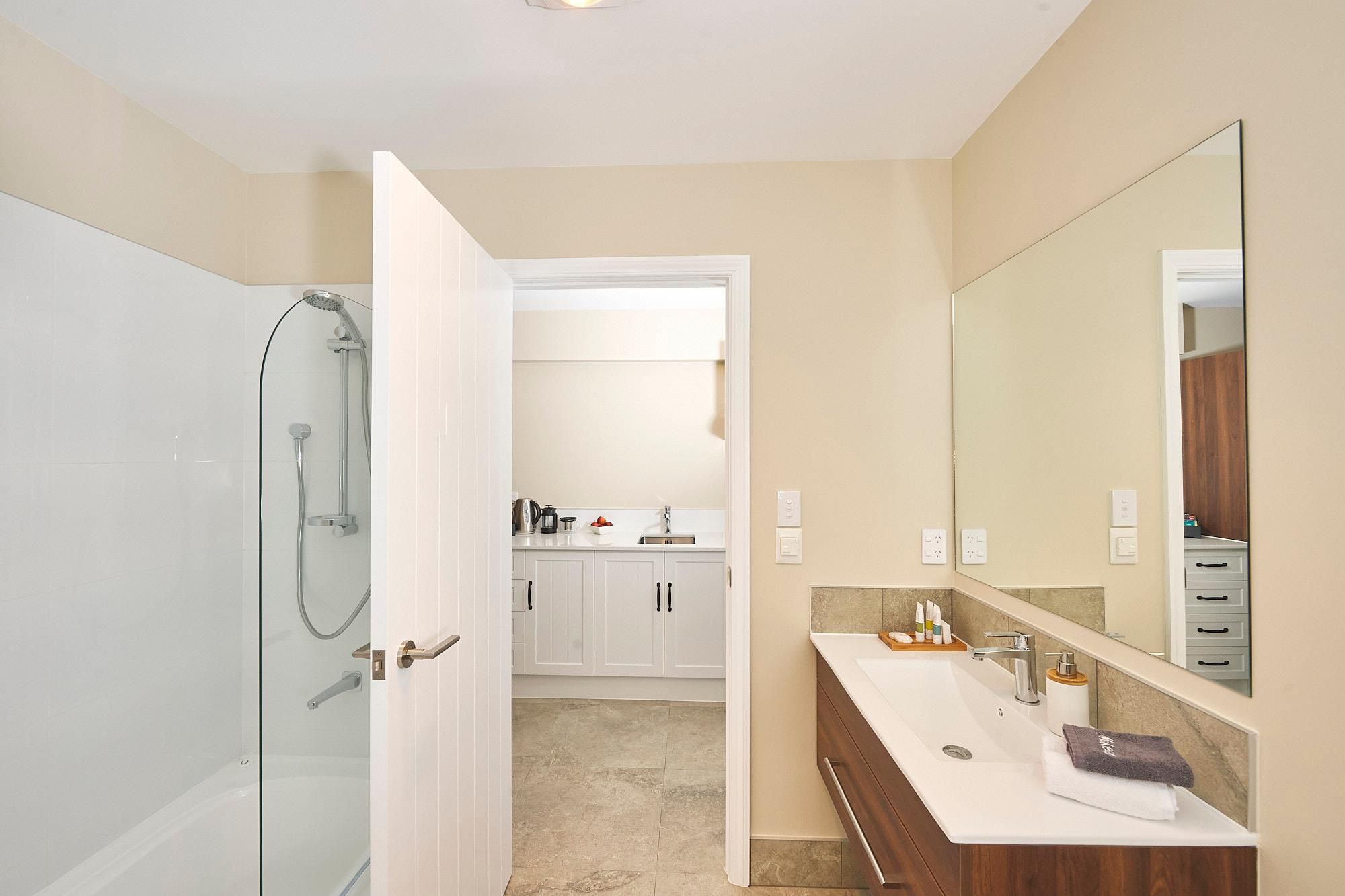 Newina Rotorua Executive Room King 2