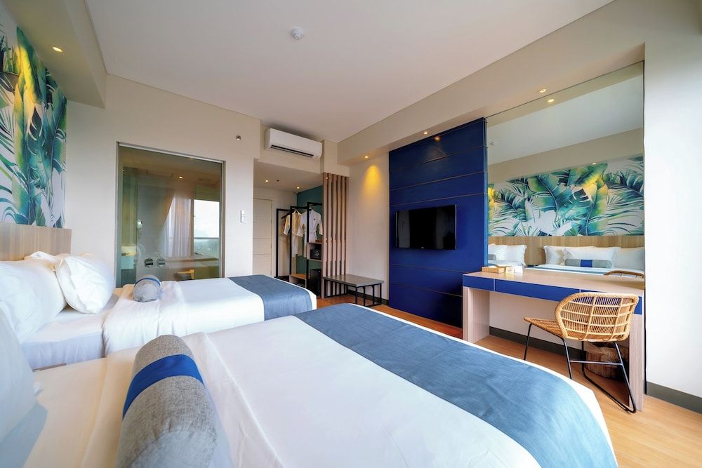 Solea Palm Resort Mactan Solea Palm Pool View 2