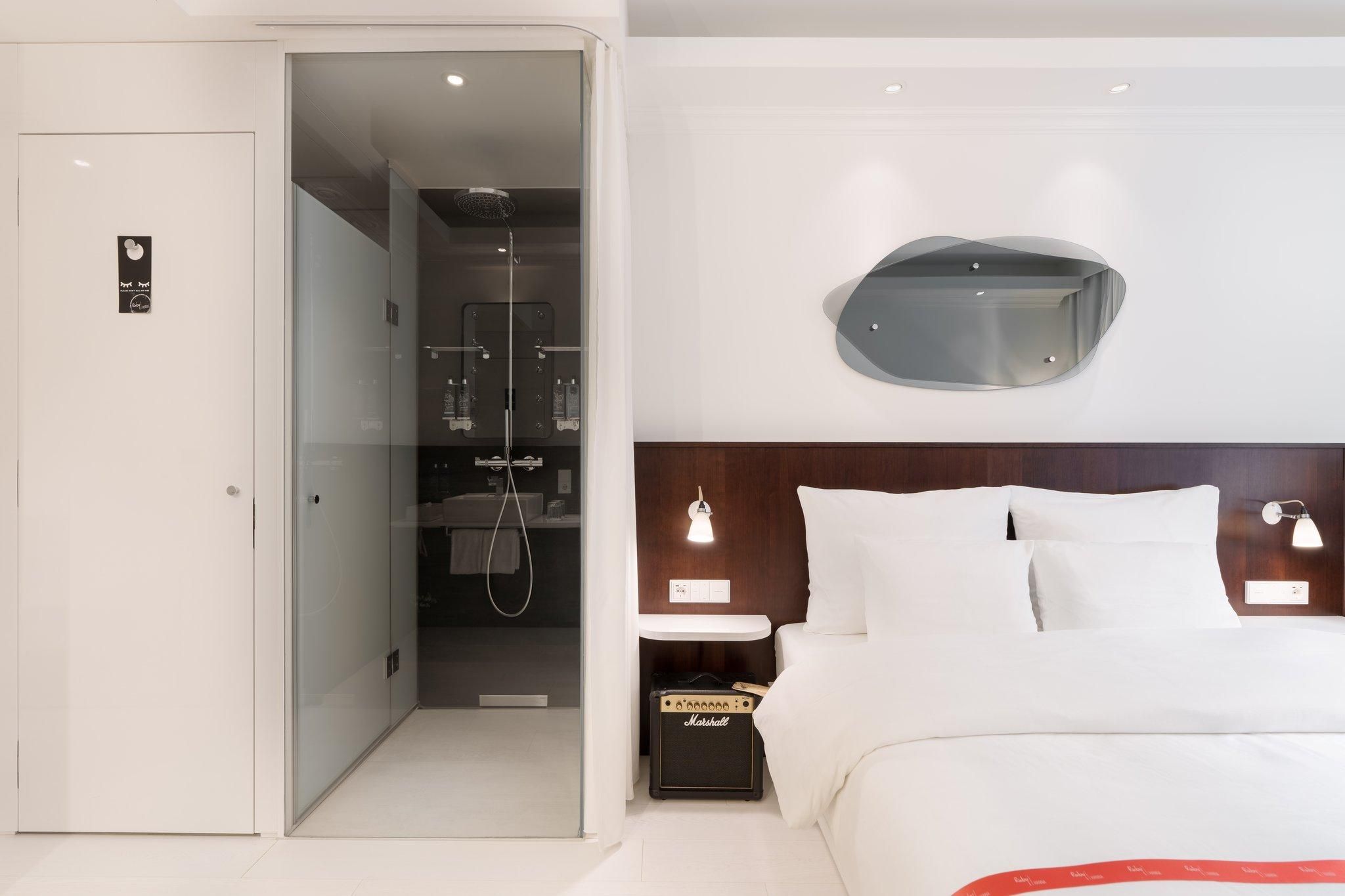 Ruby Hanna Hotel Stuttgart Cosy Room 2