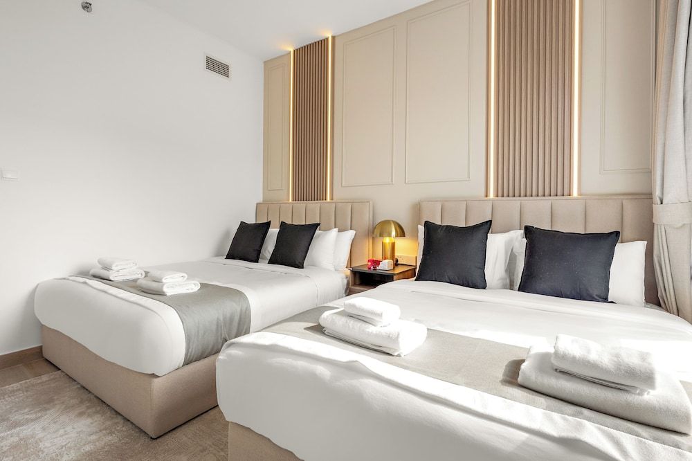 Standard Apartment, Balcony, City View