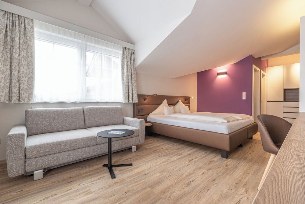 Superior Double Room, Garden View