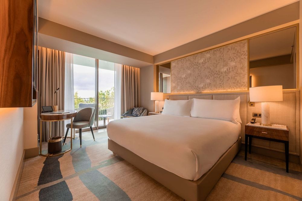 Legacy Hotel Cascais, Curio Collection By Hilton Room, 1 King Bed, Balcony 3