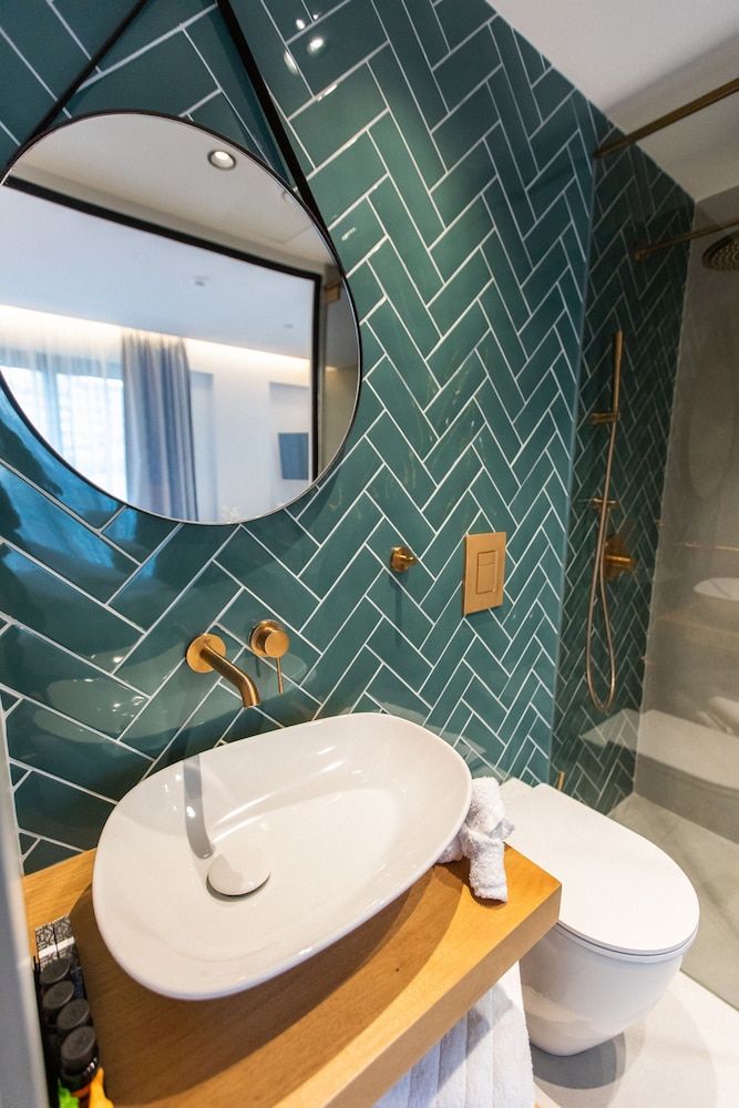 Old Port Hotel Standard Room, Balcony 3