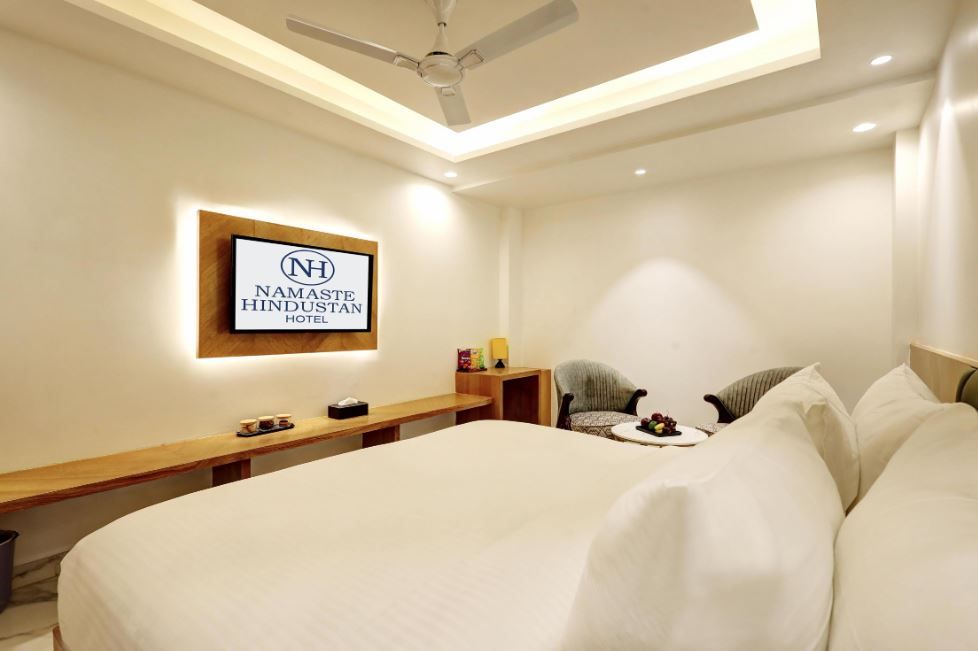 Hotel Namaste Hindustan Near Connaught Place Luxury Triple Room