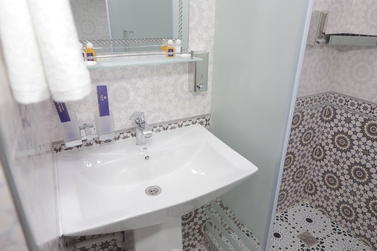 Ko'k Saroy Plaza Hotel Junior Suite 3