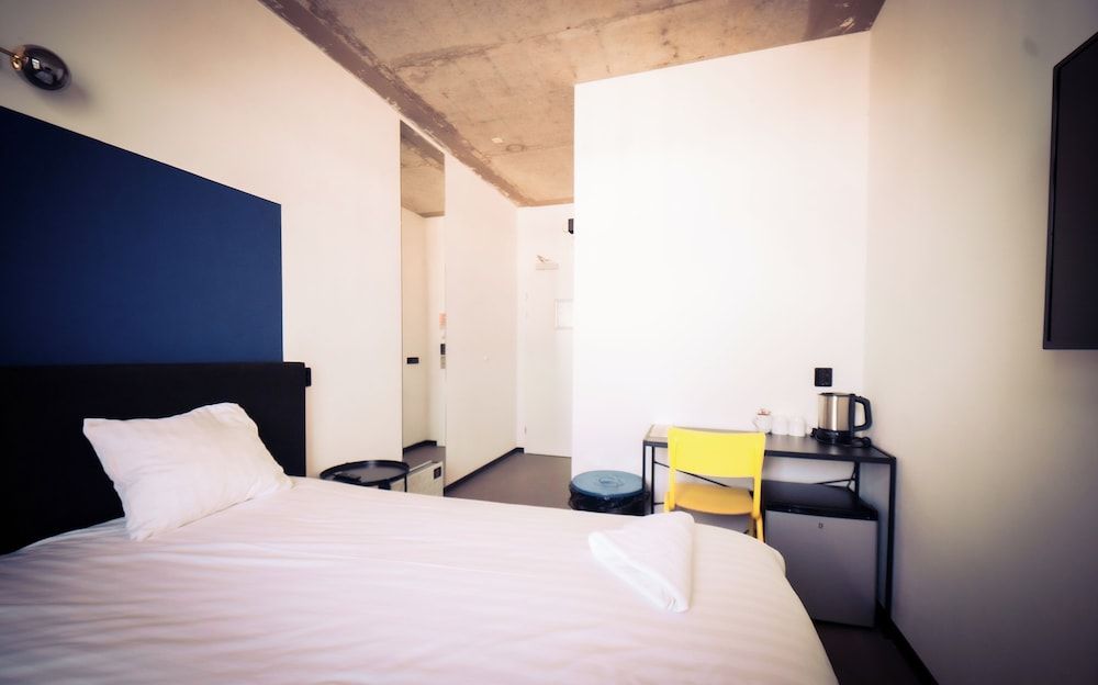 Urban Hotel The Golden Stork City Double Room, 1 Queen Bed 11