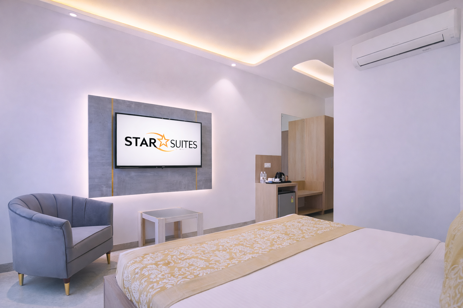 Hotel YOLO By Star Group Luxury Queen Suite Room 9