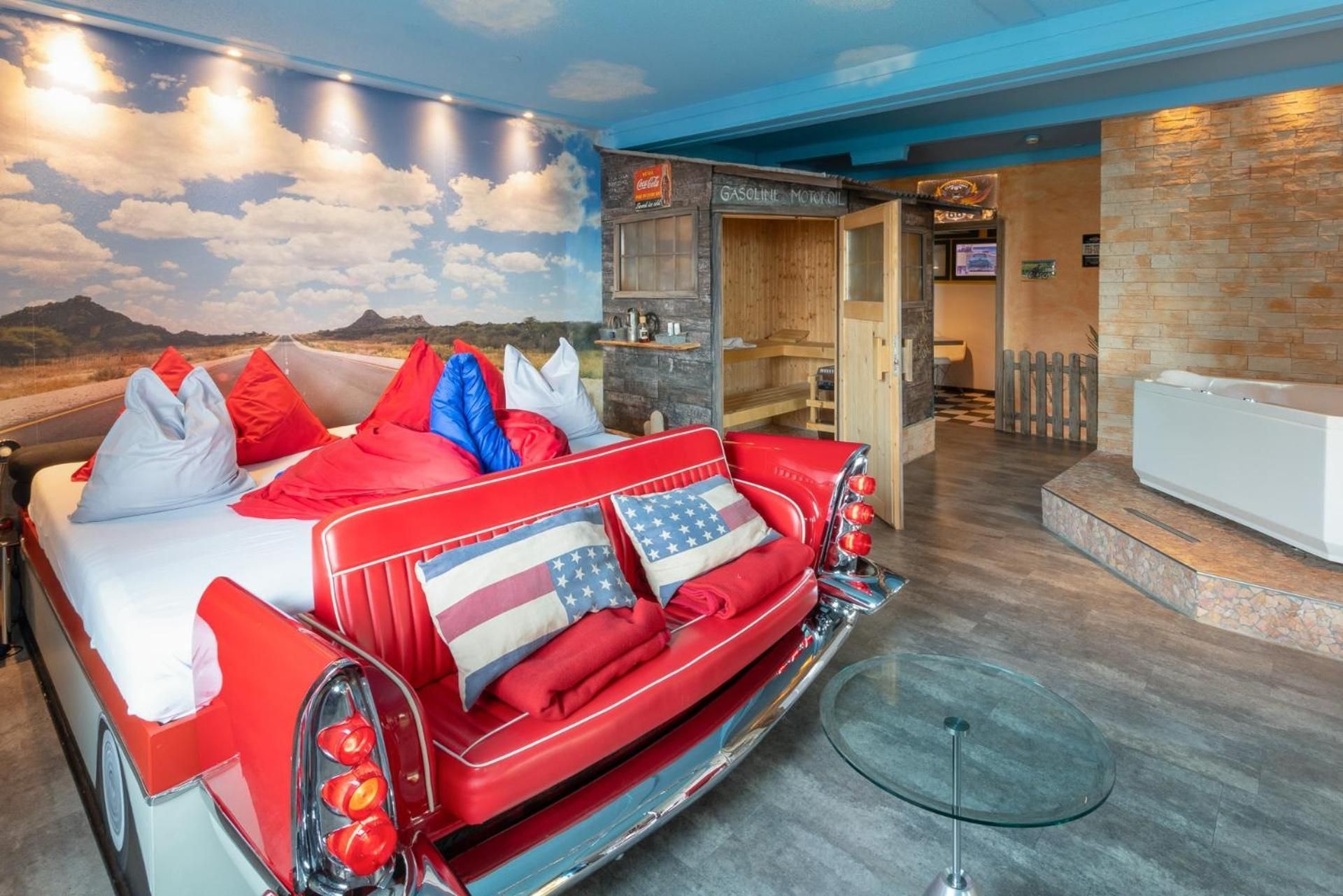 Route 66 Suite with Spa Bath