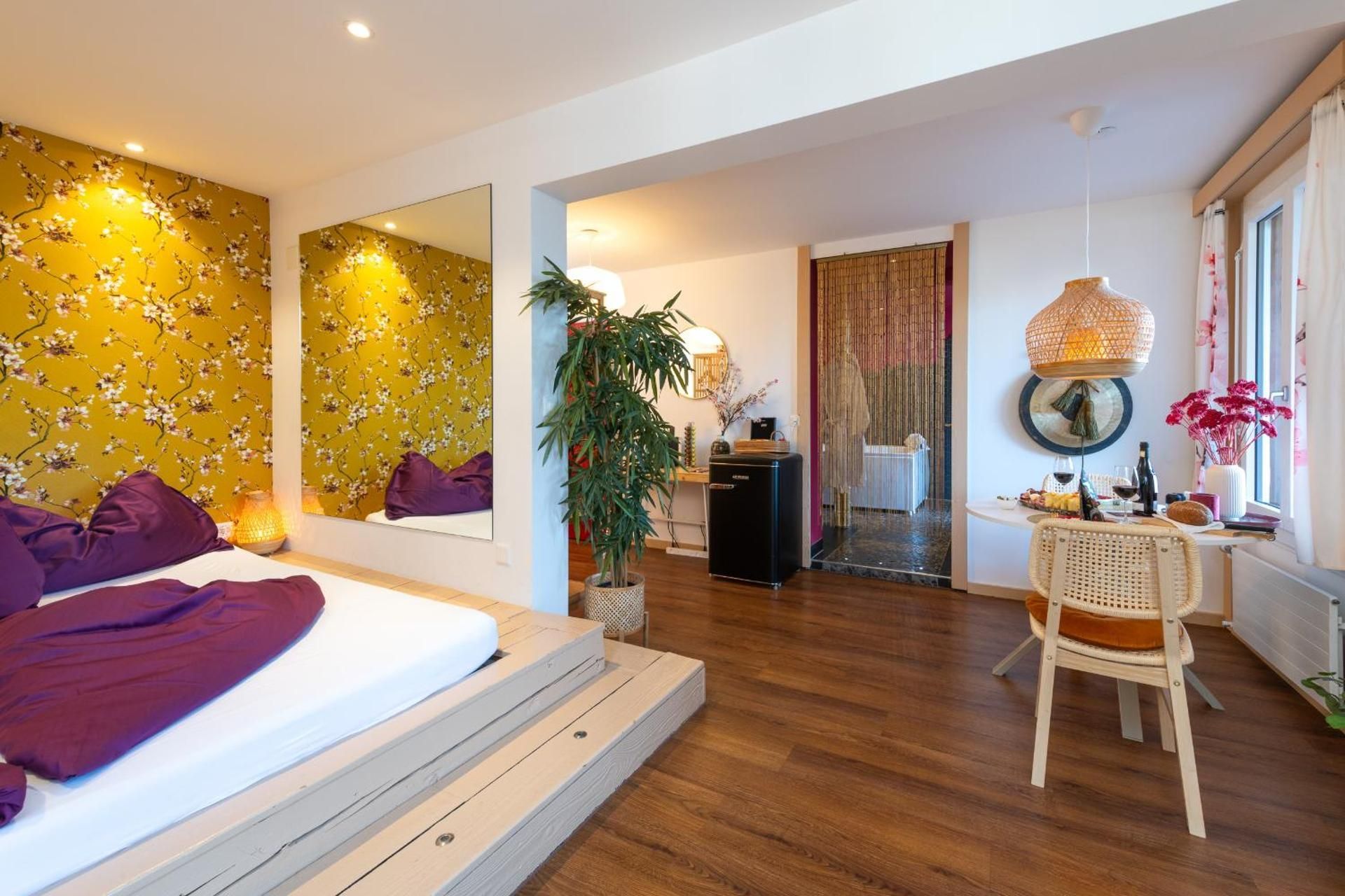 Japanese Garden Suite with Spa Bath