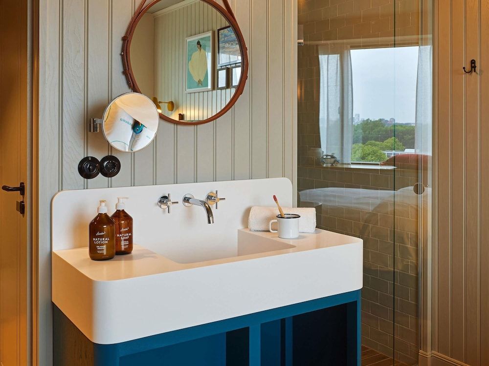 25hours Hotel Paper Island Medium Room 4