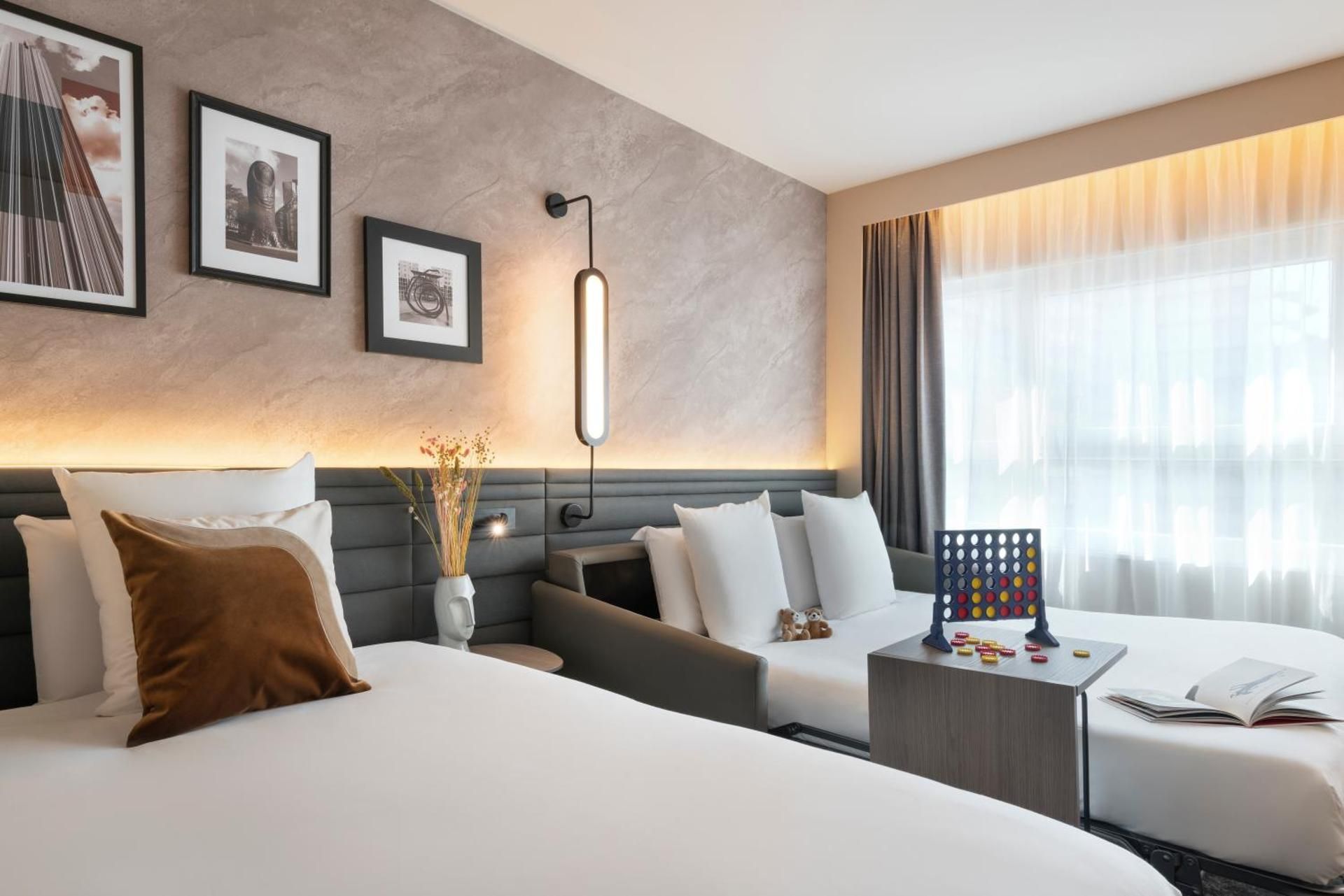 Executive Room With 1 King Size Bed And 1 Double Sofa Bed