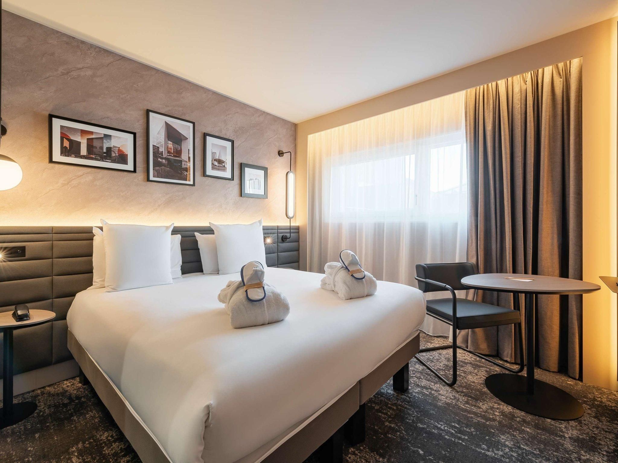 Superior Room with 1 Double Bed