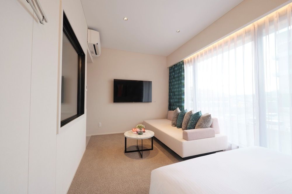 Universal Room