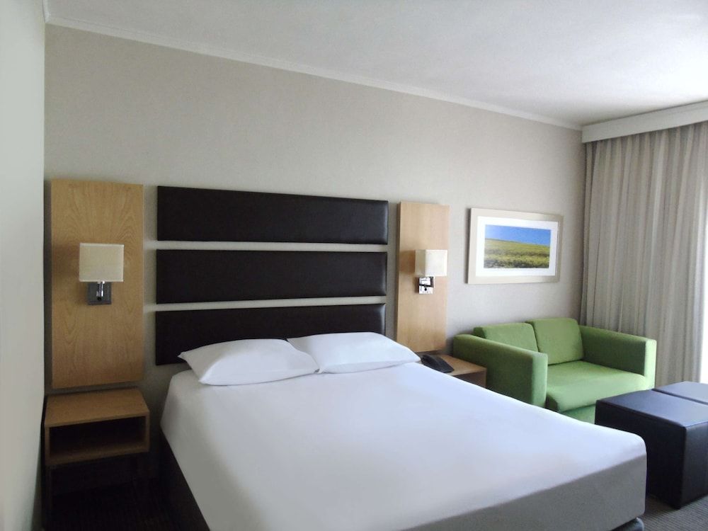 The Caledon Hotel & Spa Standard Room 4