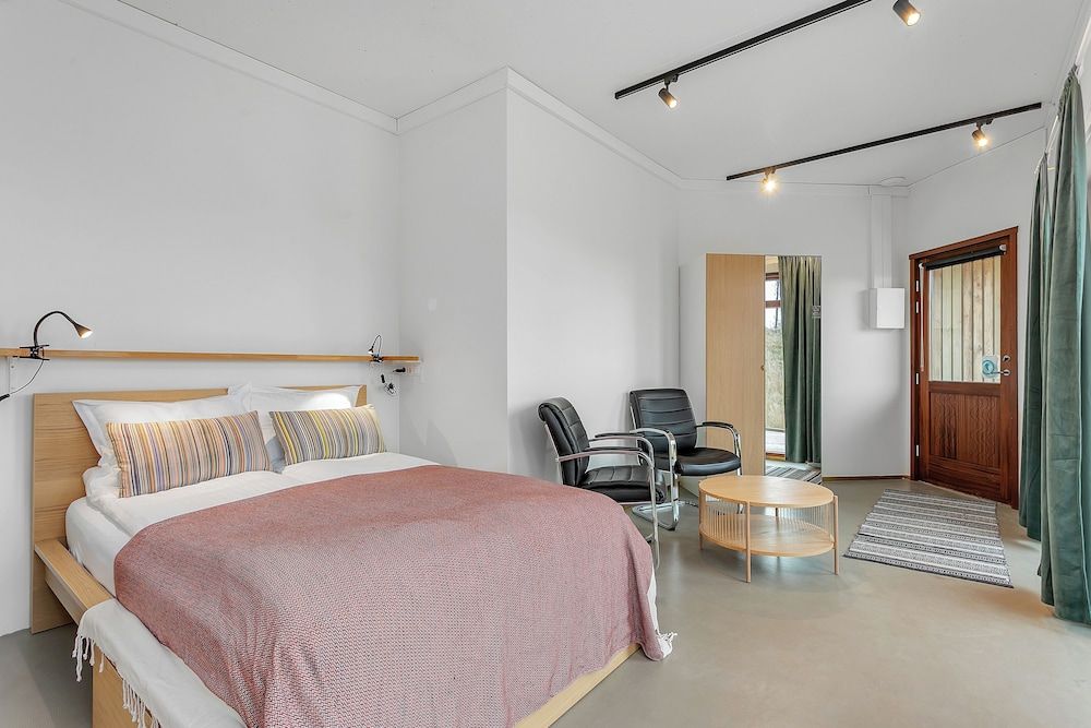 Klettar - The Old Hatchery Iceland Deluxe Apartment 10