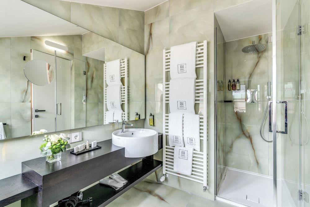 Plinius Lifestyle Hotel Lake Como Deluxe Room, City View 16