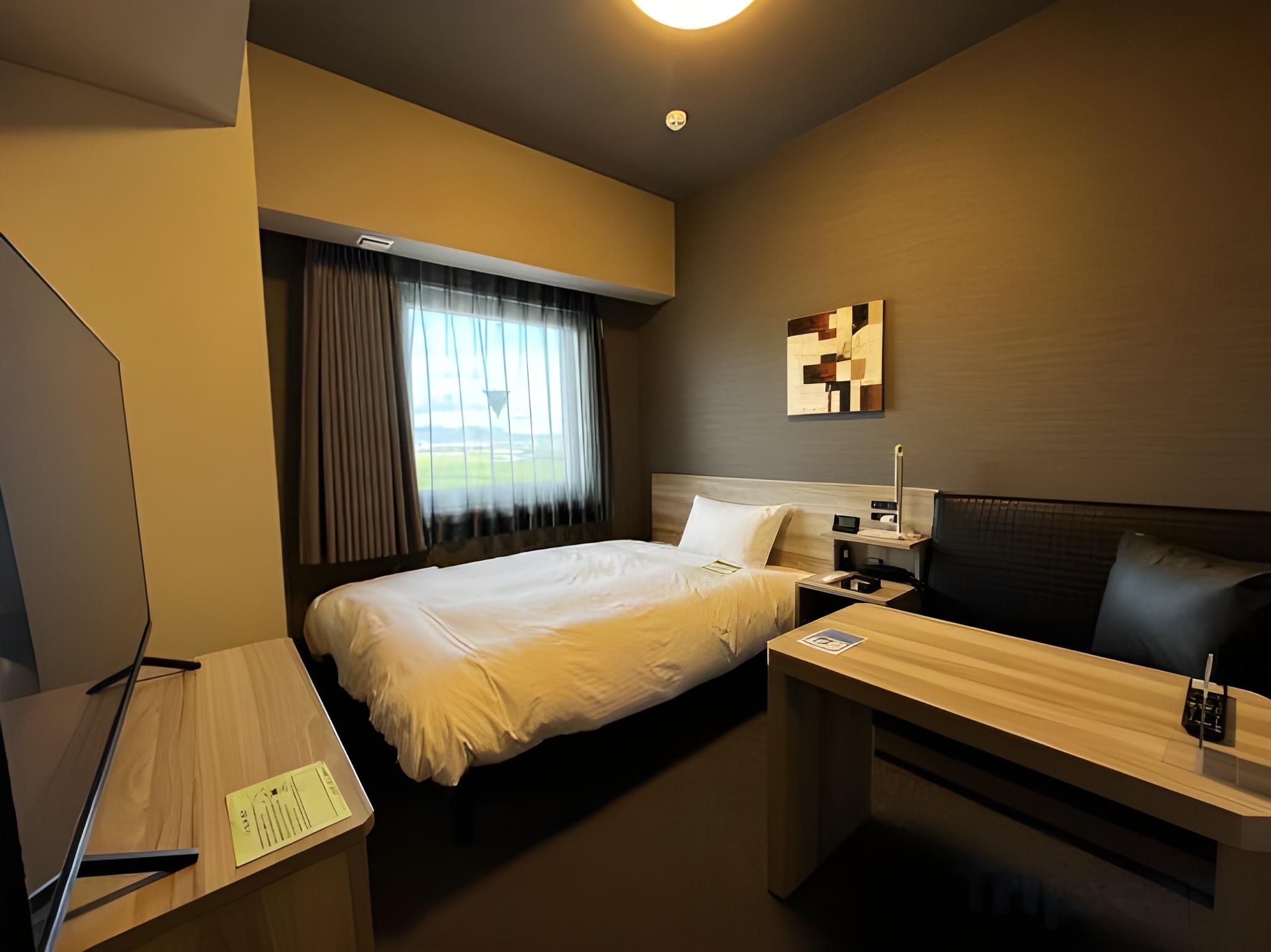 Single Room - Non-Smoking