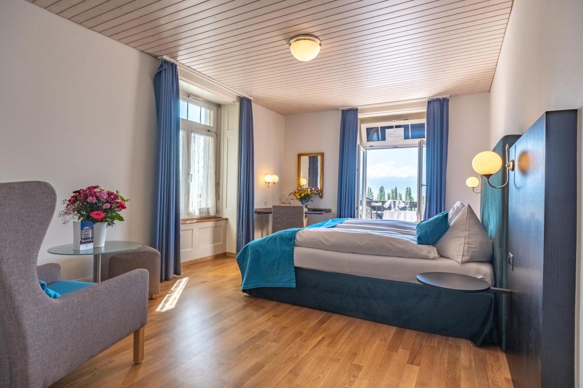 Hotel Royal Luzern Double Room 3