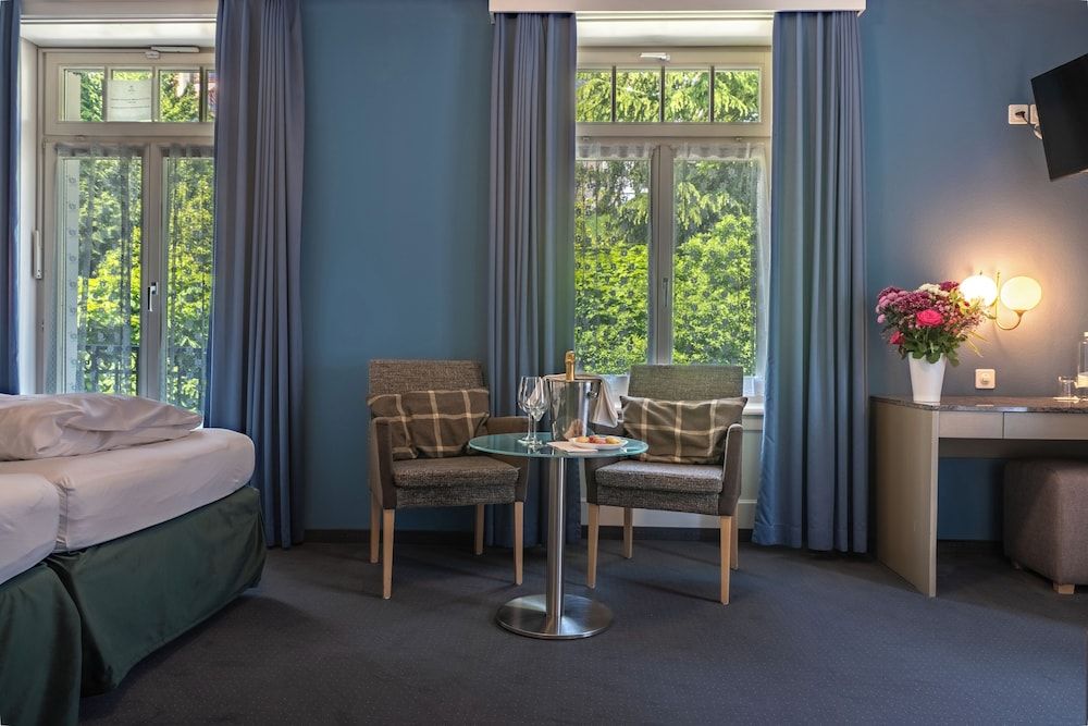 Hotel Royal Luzern Double Room 8