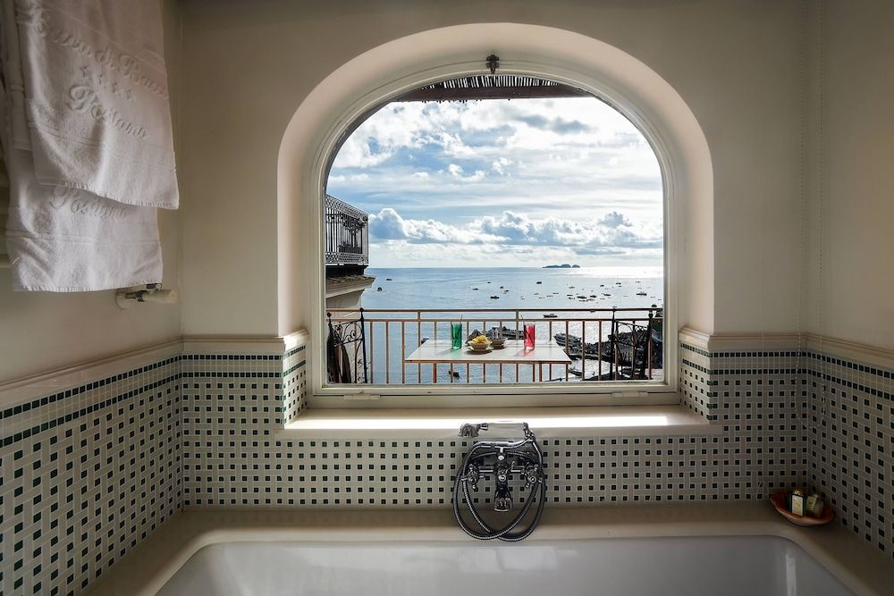 Hotel Buca di Bacco Deluxe Double Room, Balcony, Sea View 2