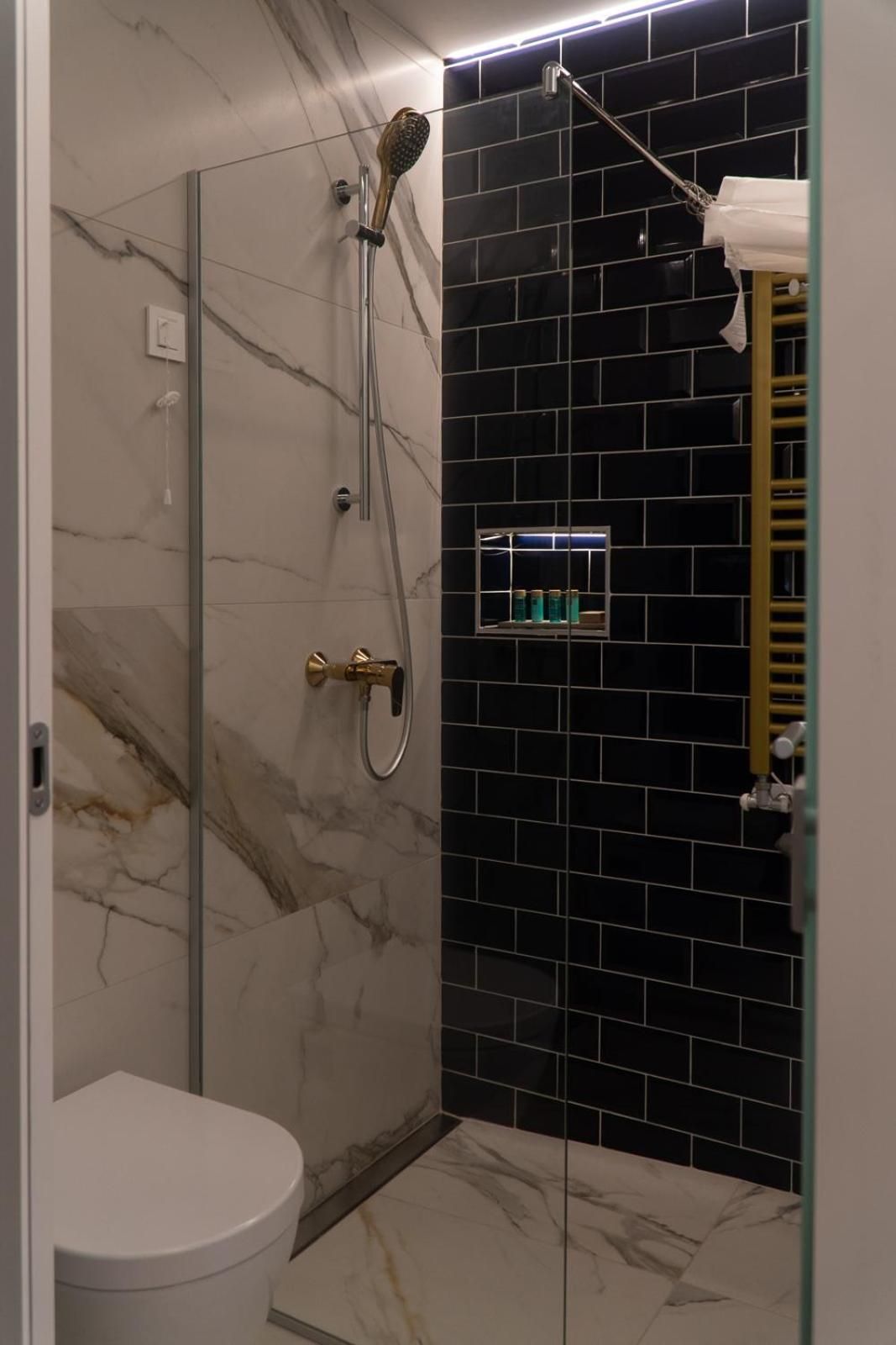 Double Room with Lake View