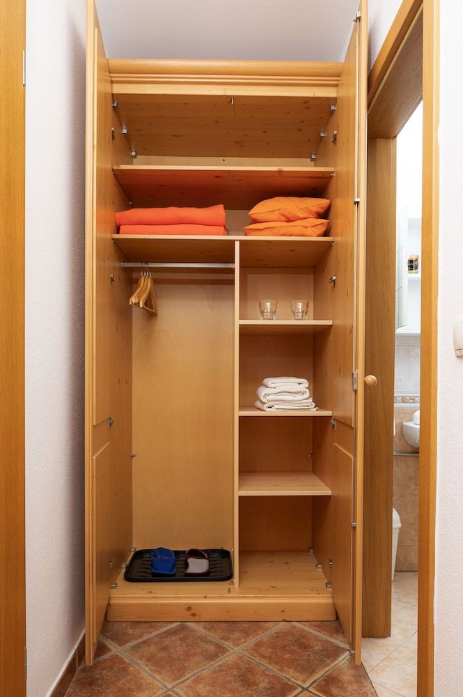 Pr' Matjon - Pension Classic Twin Room, 2 Twin Beds, Non Smoking, Air conditioning 3