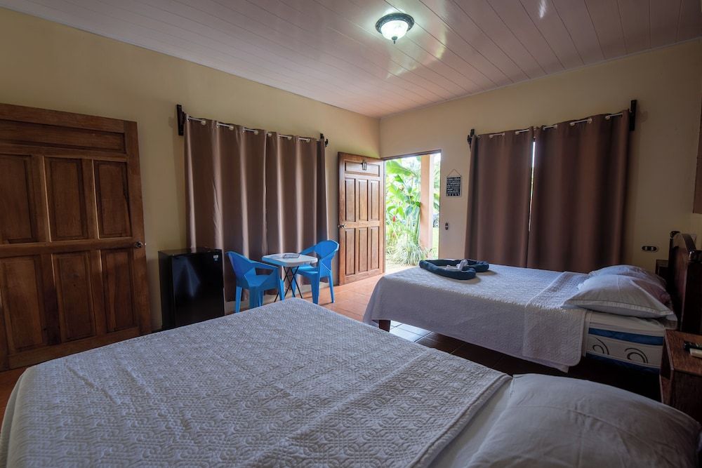 Sueno Dorado Hot Springs Hotel