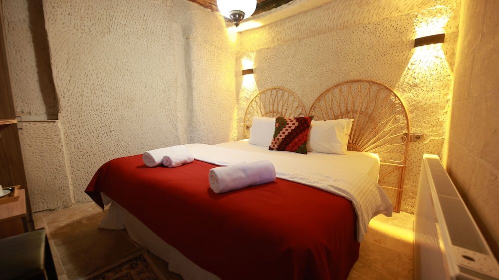 Mommy's Cave Home Standard Room 2