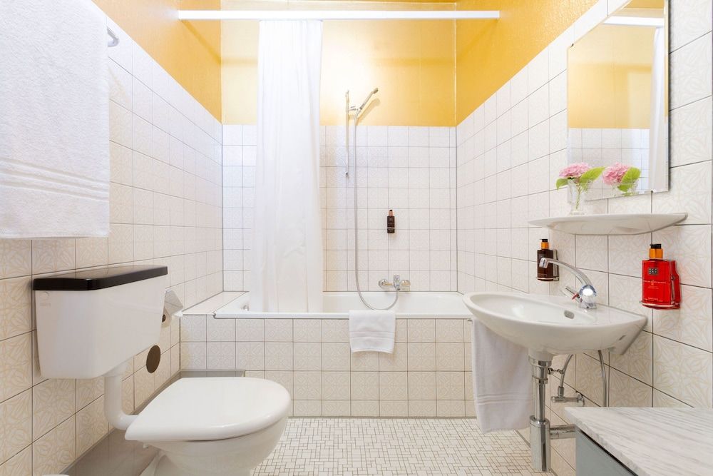 Hotel Beau Séjour Lucerne Economy Double Room, 1 Queen Bed 7