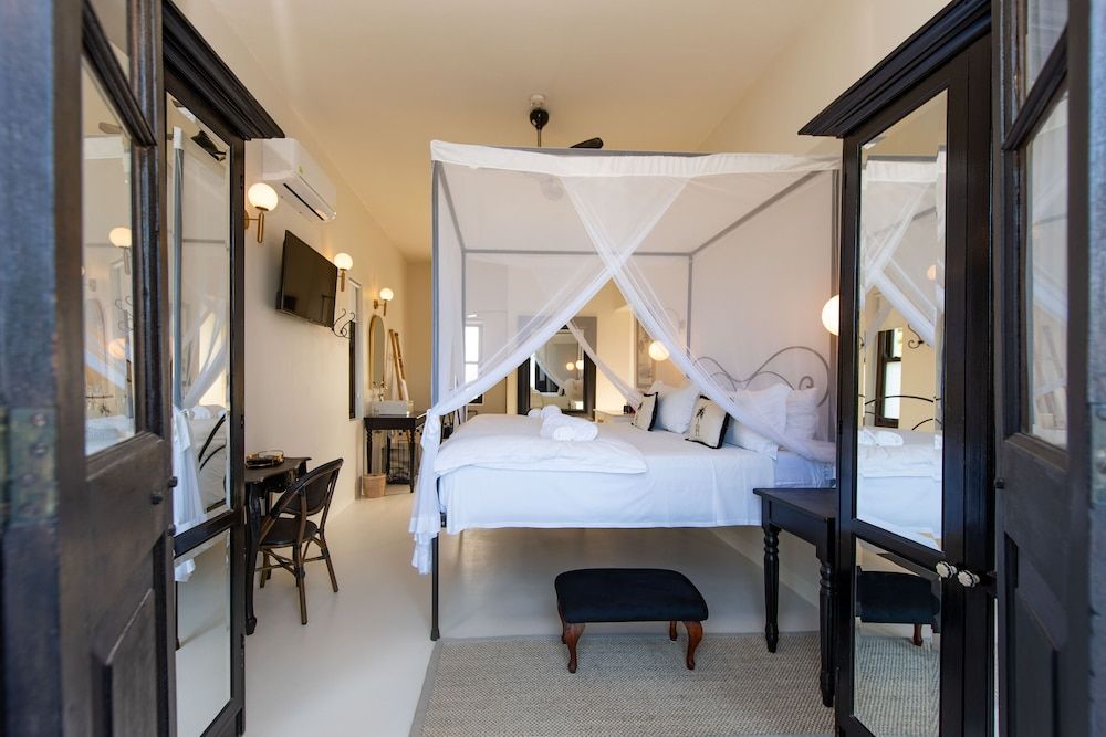 The Ivory Haus Classic Room, Sea View 5