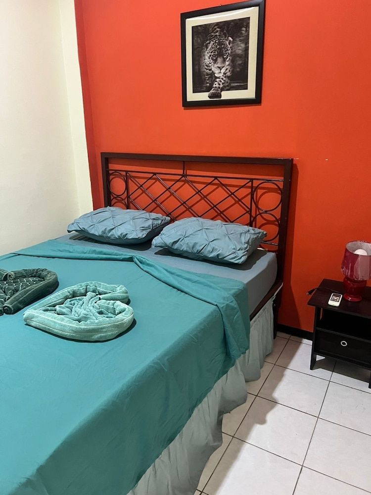 Emerald Aparment Comfort Single Room, Balcony, City View