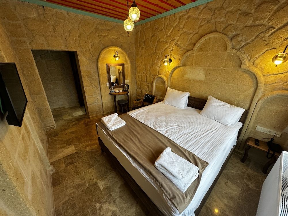 Rustic Caves Standard Room 22