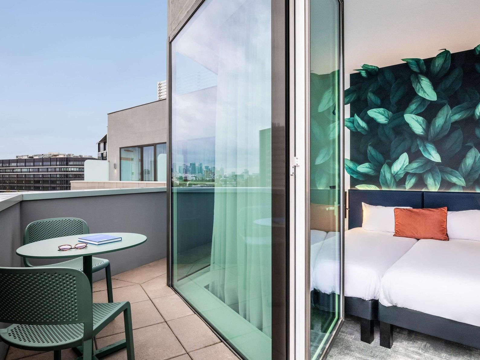 Standard room - 2 single beds