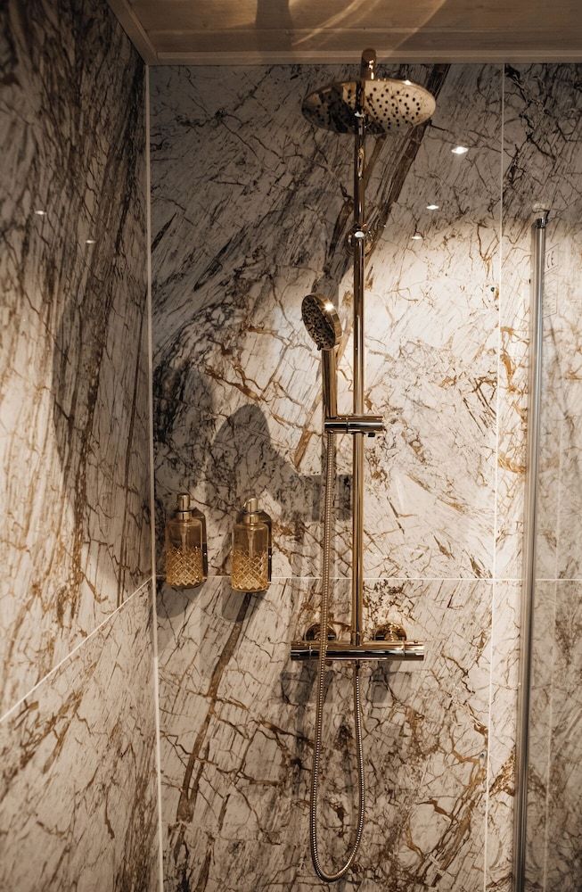 Aito Igloo & Spa Resort Family room 5