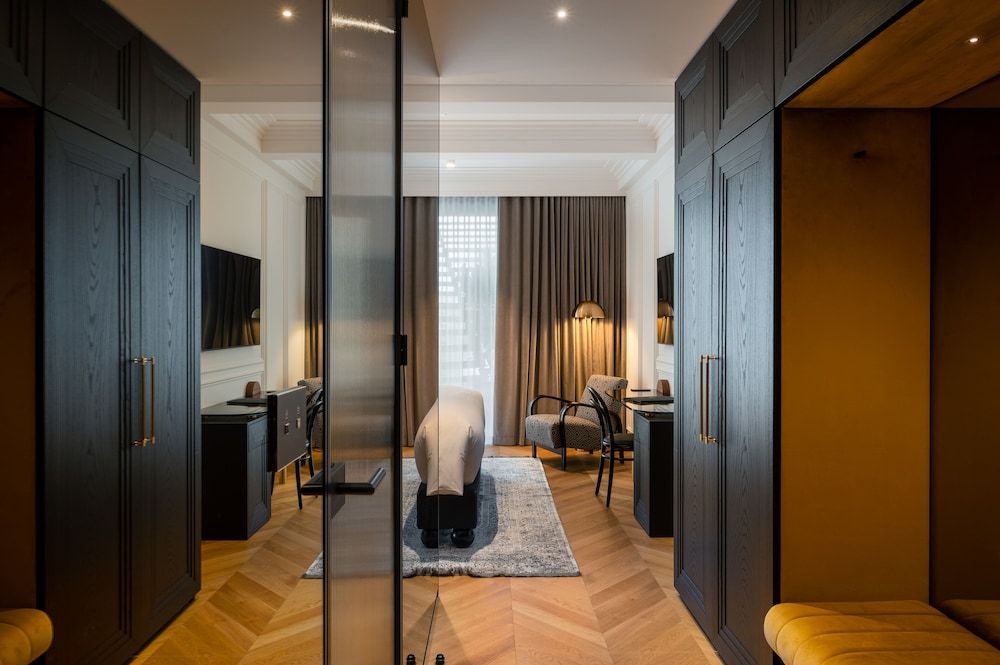 AS Boutique hotel Premium Double Room, French Balcony, City View 23