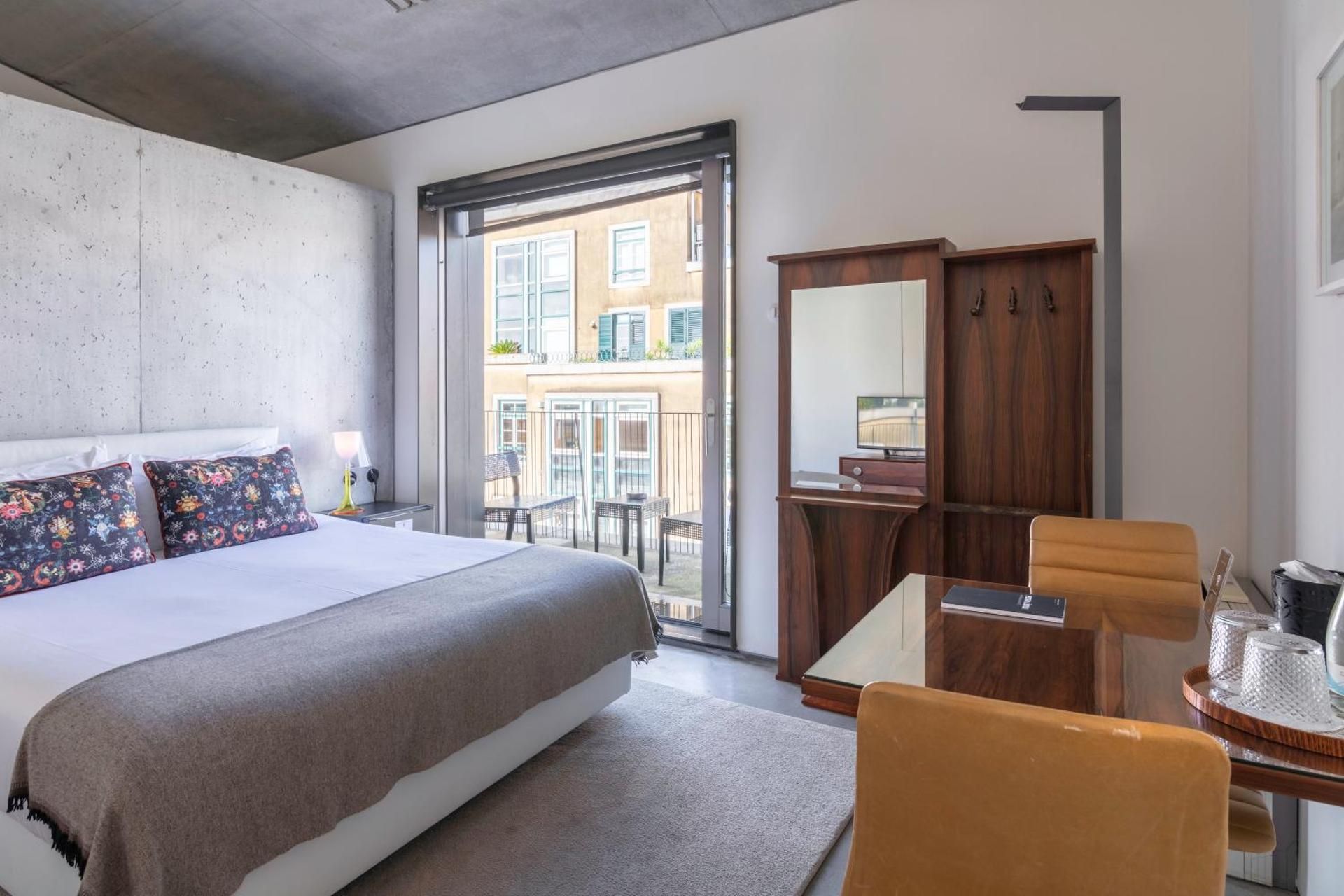 Double Room with Balcony