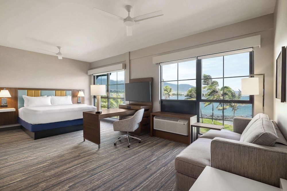 Suite, 1 King Bed, Refrigerator & Microwave, Ocean View